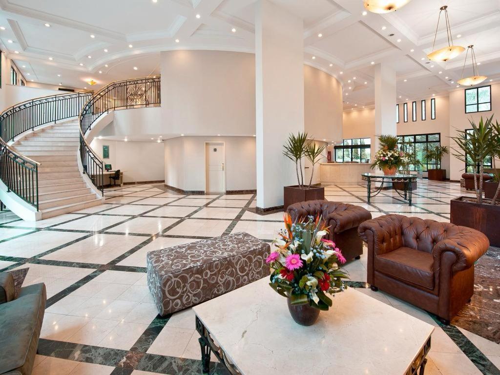 Pinheiros Luxuoso Flat Hotell São Paulo Exteriör bild